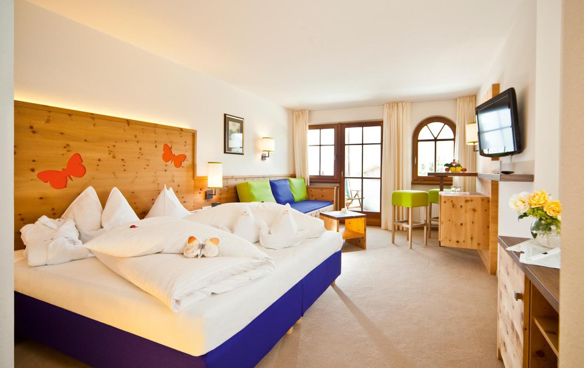 Olang Mirabell Dolomites Hotel - Luxury Ayurveda & Spa מראה חיצוני תמונה