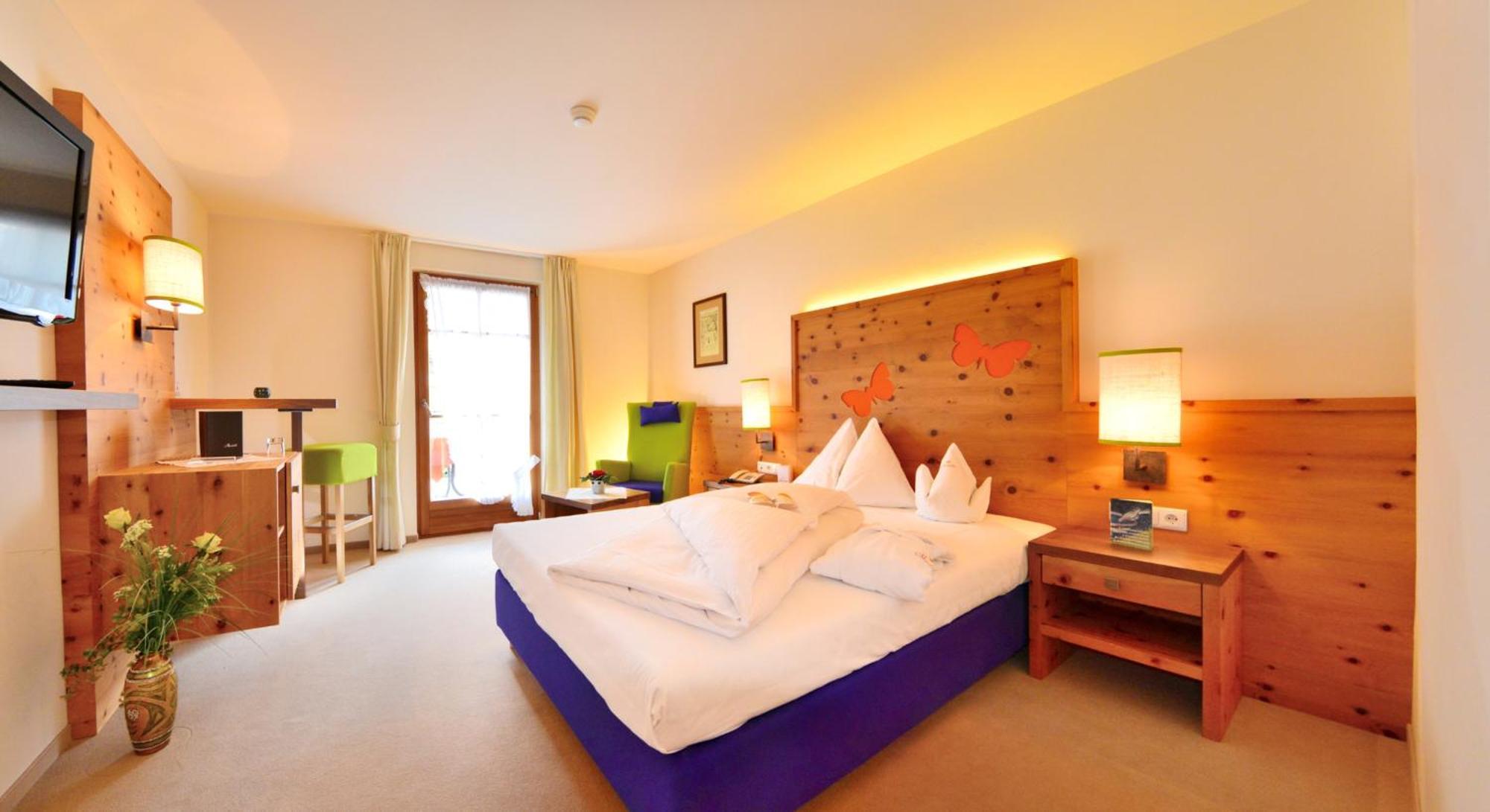 Olang Mirabell Dolomites Hotel - Luxury Ayurveda & Spa מראה חיצוני תמונה