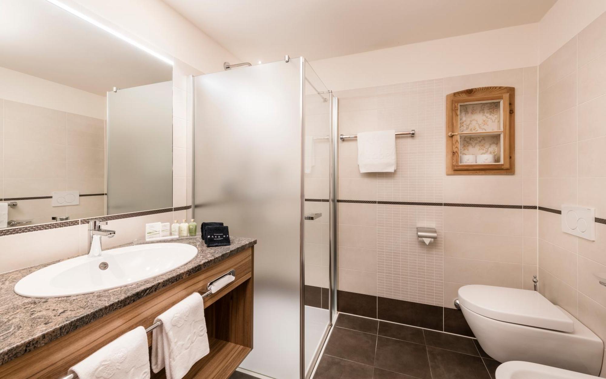 Olang Mirabell Dolomites Hotel - Luxury Ayurveda & Spa מראה חיצוני תמונה