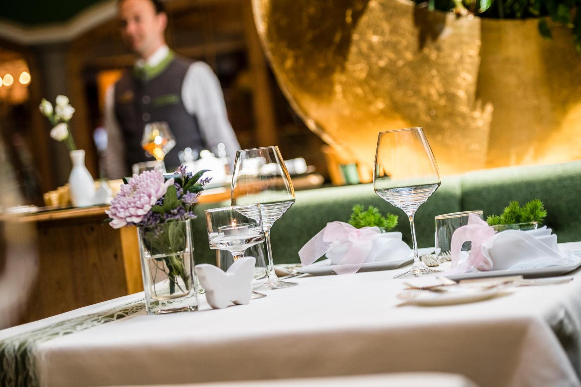 Olang Mirabell Dolomites Hotel - Luxury Ayurveda & Spa מראה חיצוני תמונה